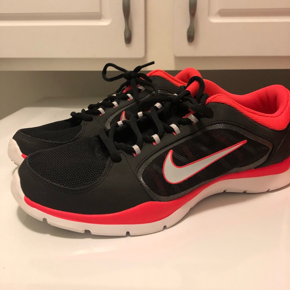 Womens Nike Flex Trainer 4